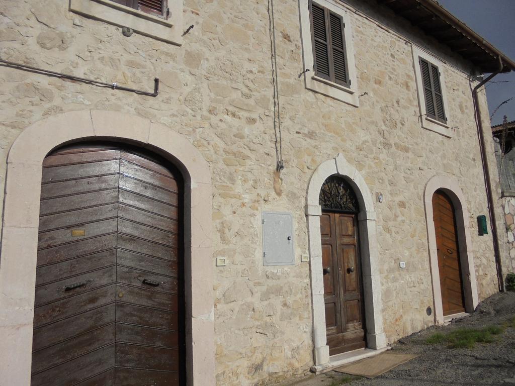 Il Fiordaliso Apartment Preci Exterior photo